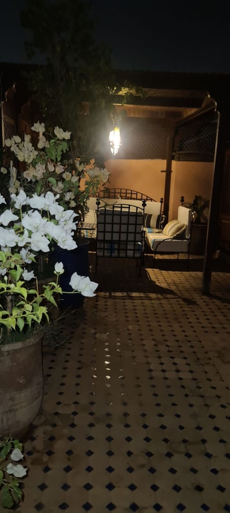 Riad Aubrac 72/75