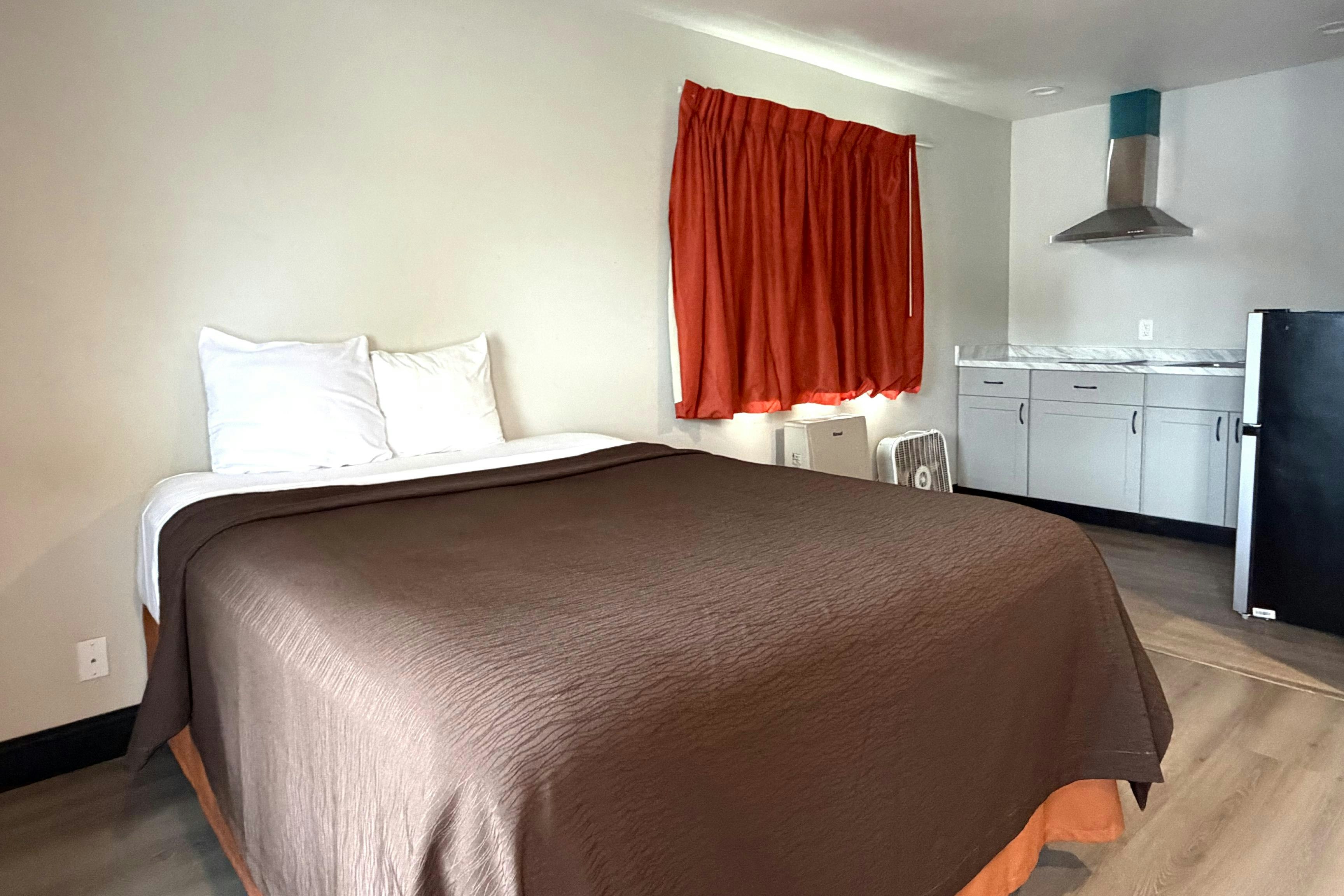 6 Rivers Motel 16/56