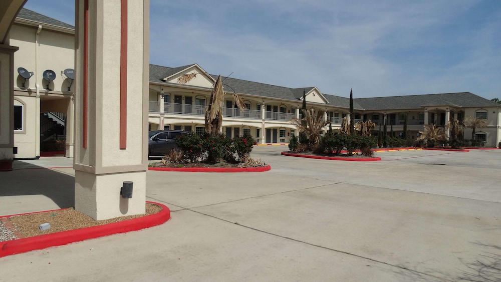 Motel6 Houston, TX - Willowbrook Mall photo3