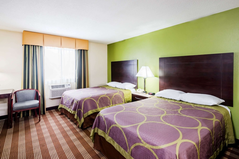 Super 8 by Wyndham Bangor 15/29