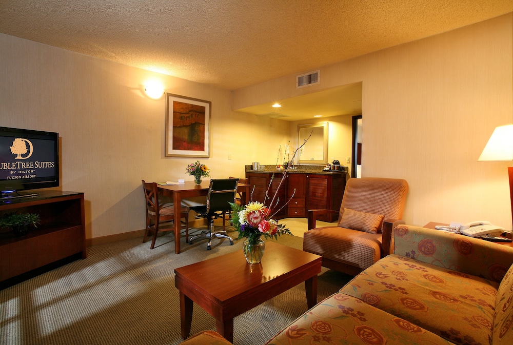 DoubleTree Suites by Hilton Tucson Airport 39/67