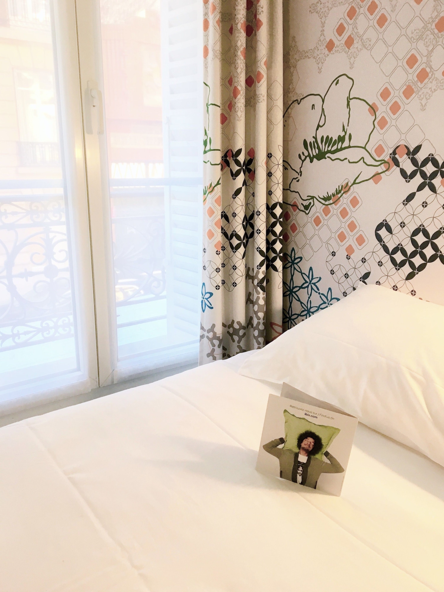 STANDARD, SINGLE BED