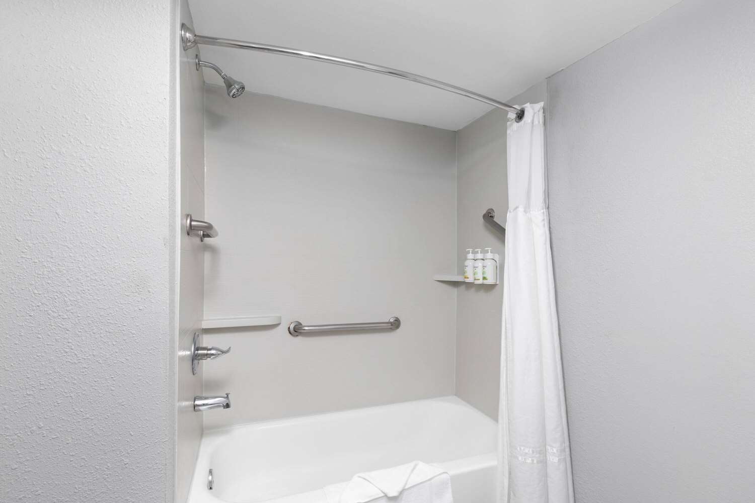 Baymont By Wyndham Mobile/Tillmans Corner 35/36