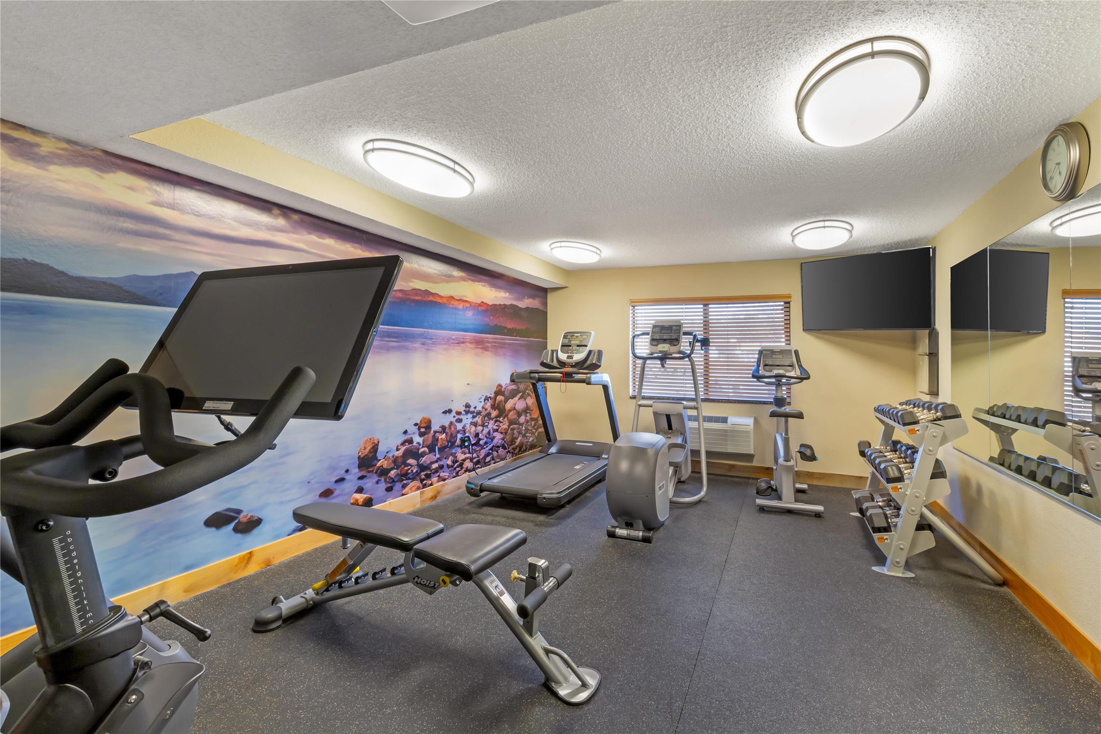 Best Western Plus McCall Lodge & Suites 35/46