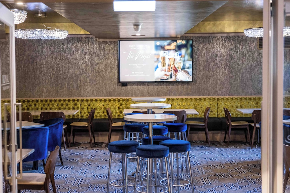 Royal Hotel Randwick 58/70