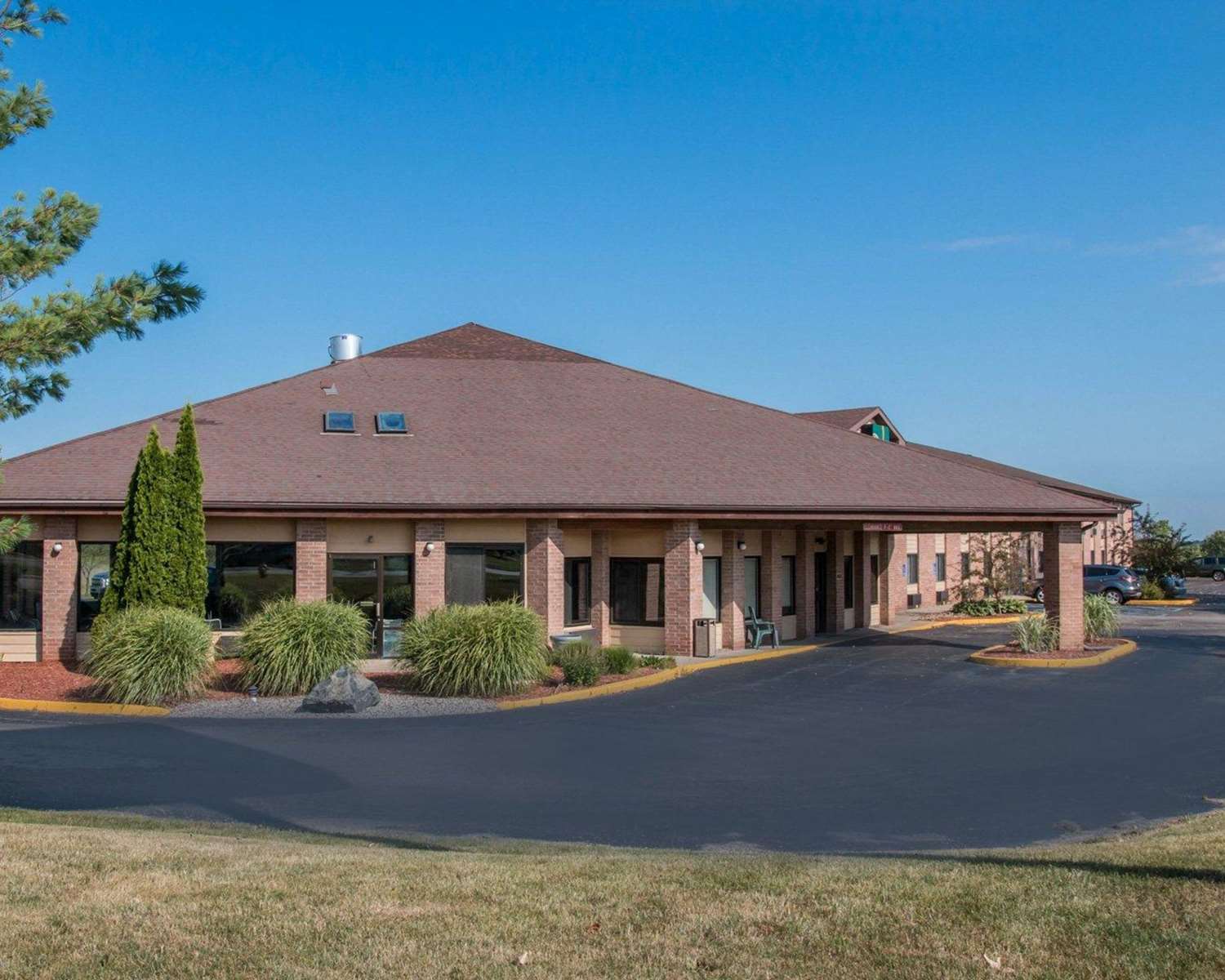 Quality Inn Hudsonville South 12/12