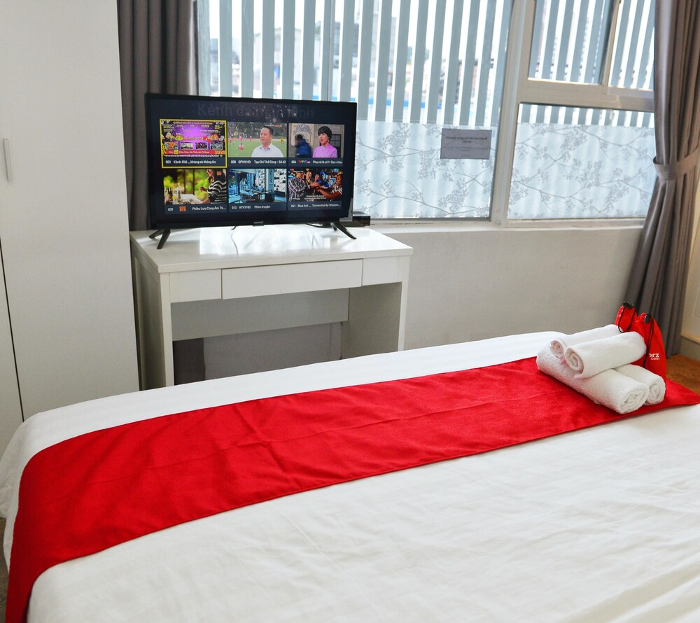 King Apartment 8/13