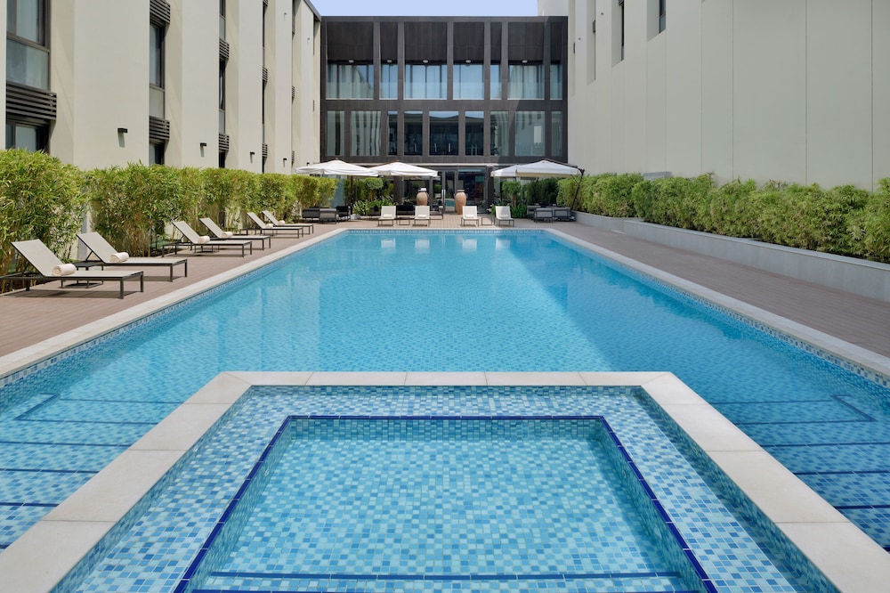 موفنبيك التحلية جدة(Movenpick Hotel Tahlia Jeddah) 35/73
