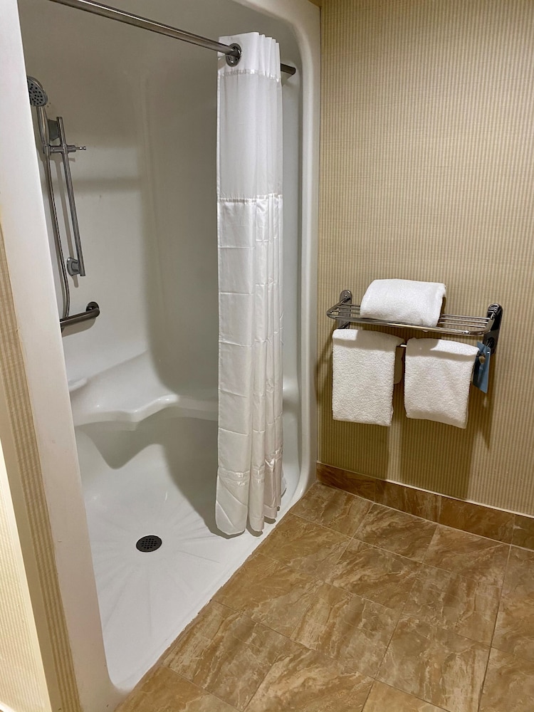 Radisson Hotel Philadelphia Northeast 17/79