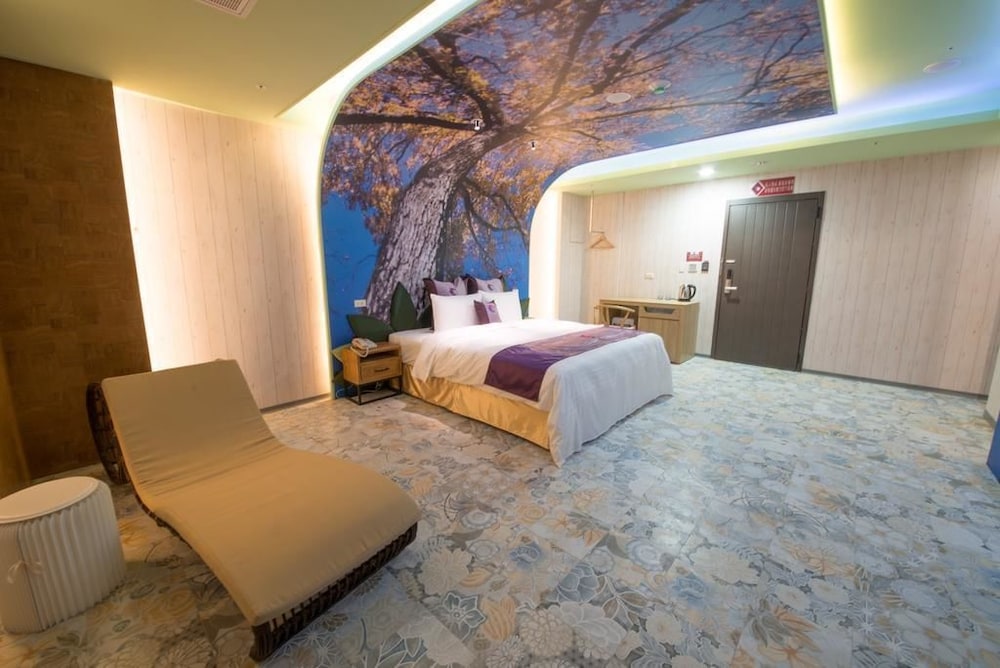 Ting-Shuai Motel 36/68