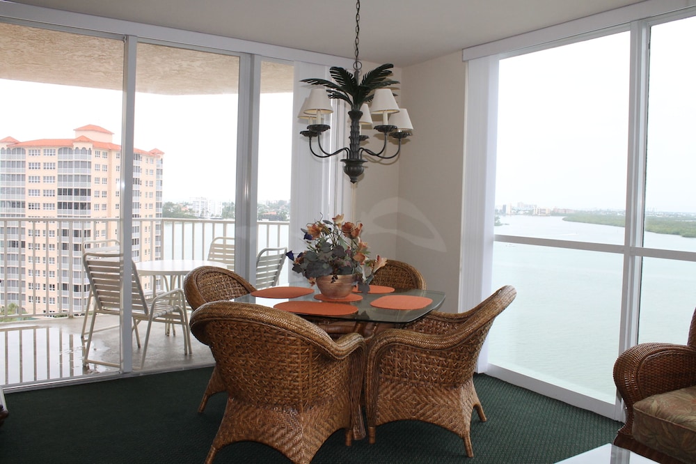 Lover's Key Resort by Check-In Vacation Rentals 48/70