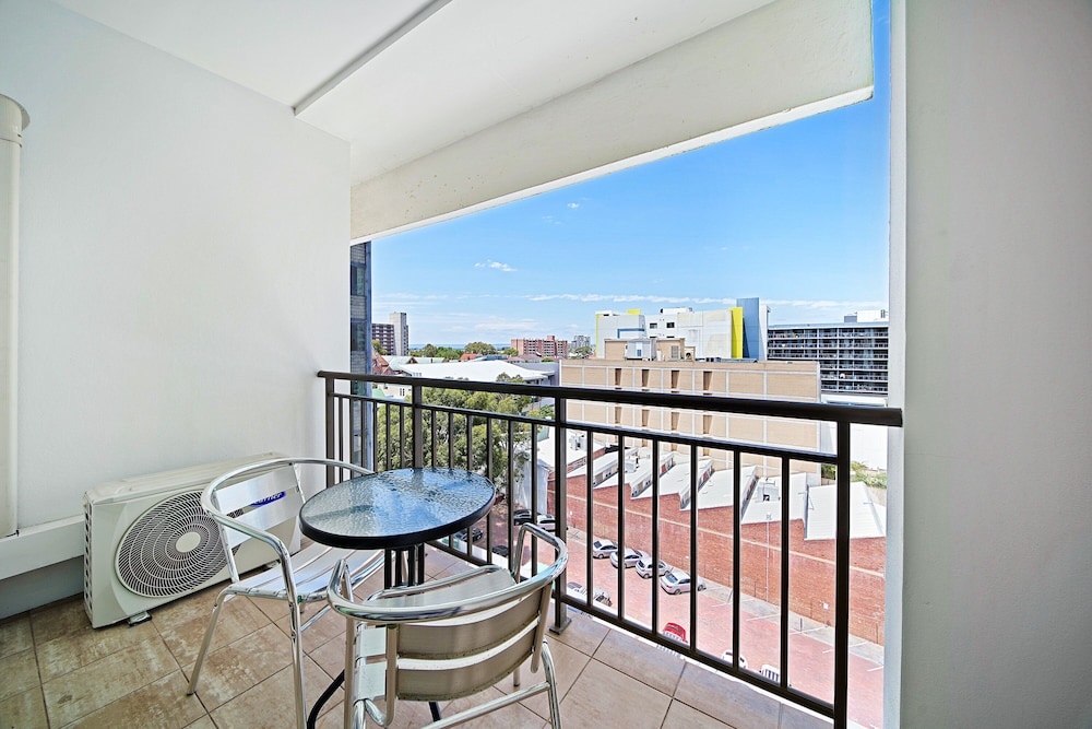 All Suites Perth 83/94