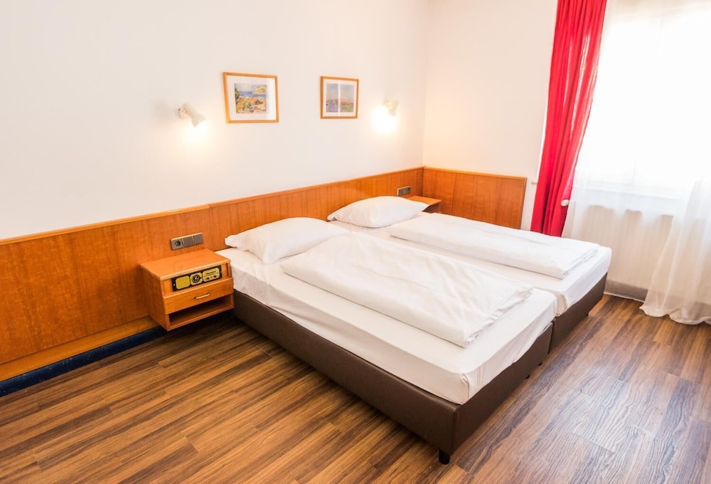 Hotel Am Friedensplatz 6/20