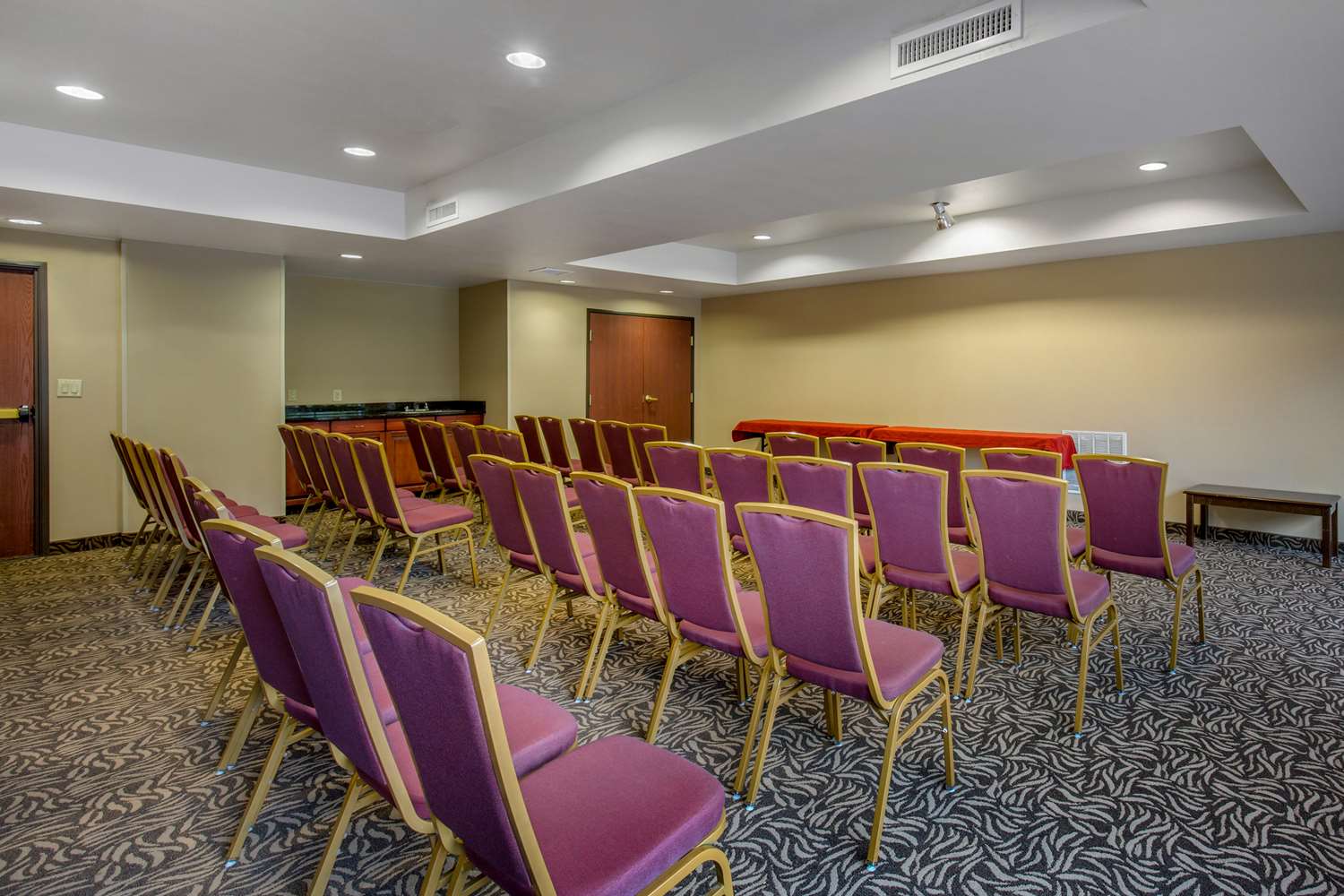 Comfort Suites Seaford 32/35
