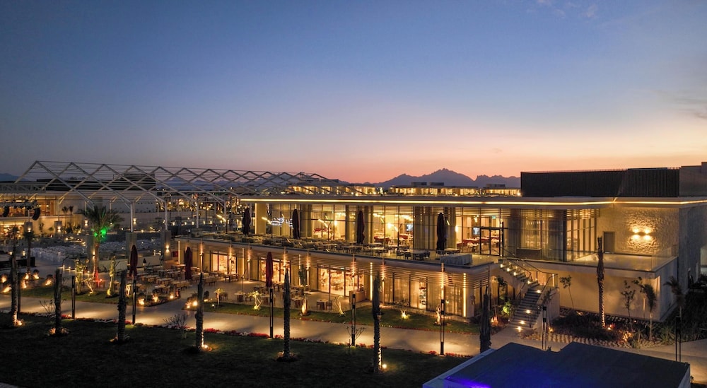 Rixos Premium Magawish Bay View in HURGHADA