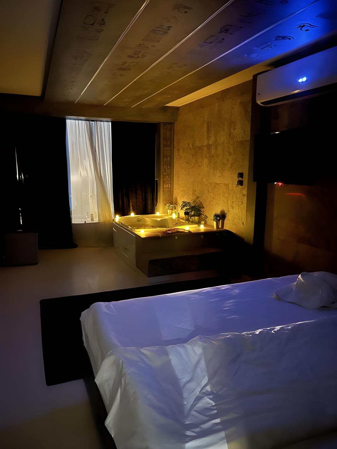 Junior Suite, Pyramids View