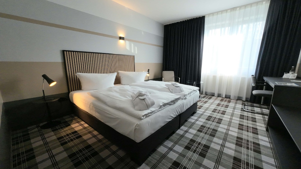 MEDIAN HOTEL HANNOVER LEHRTE 14/63