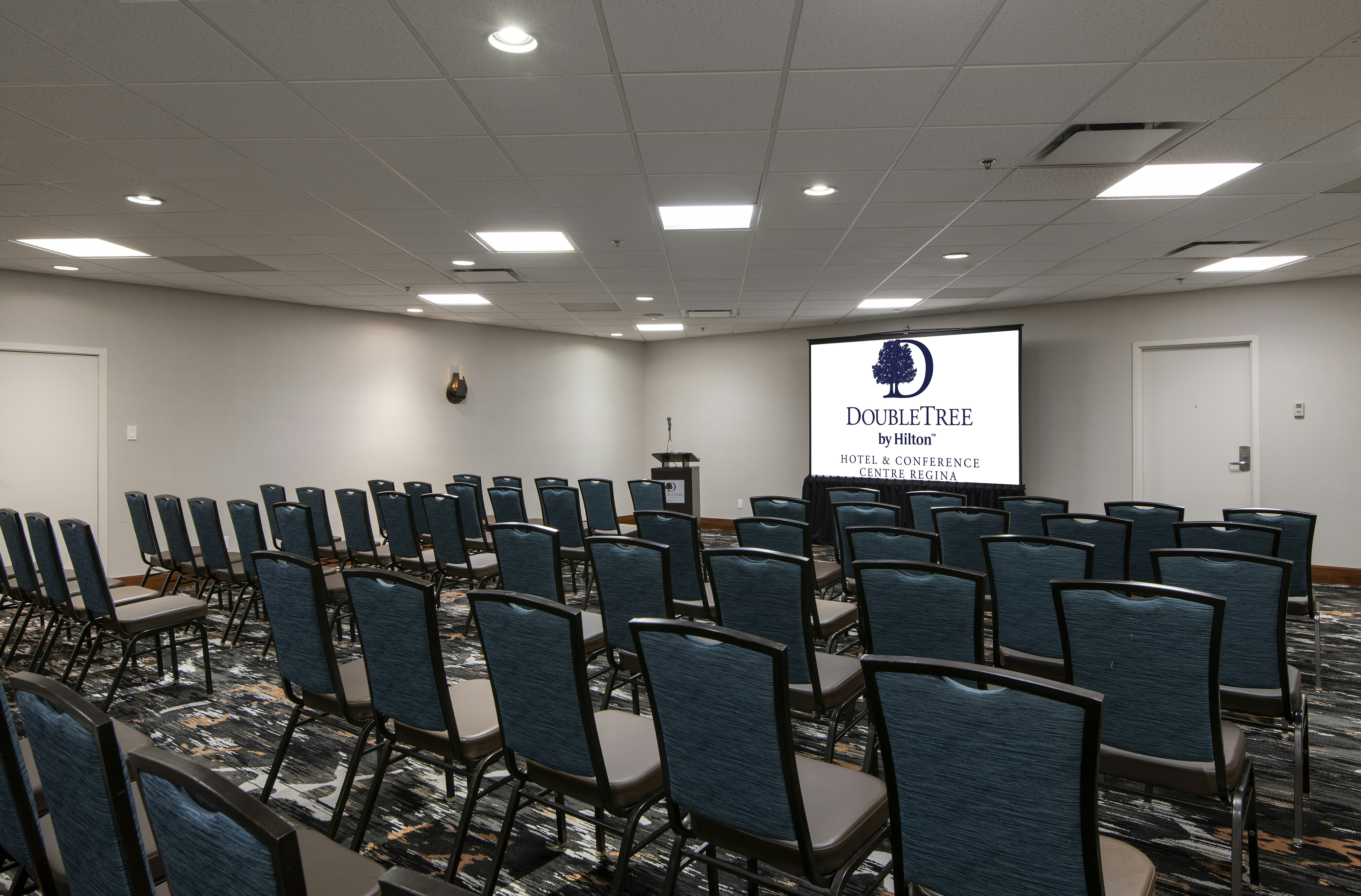 Doubletree By Hilton Hotel & Conference Centre Regina 73/80