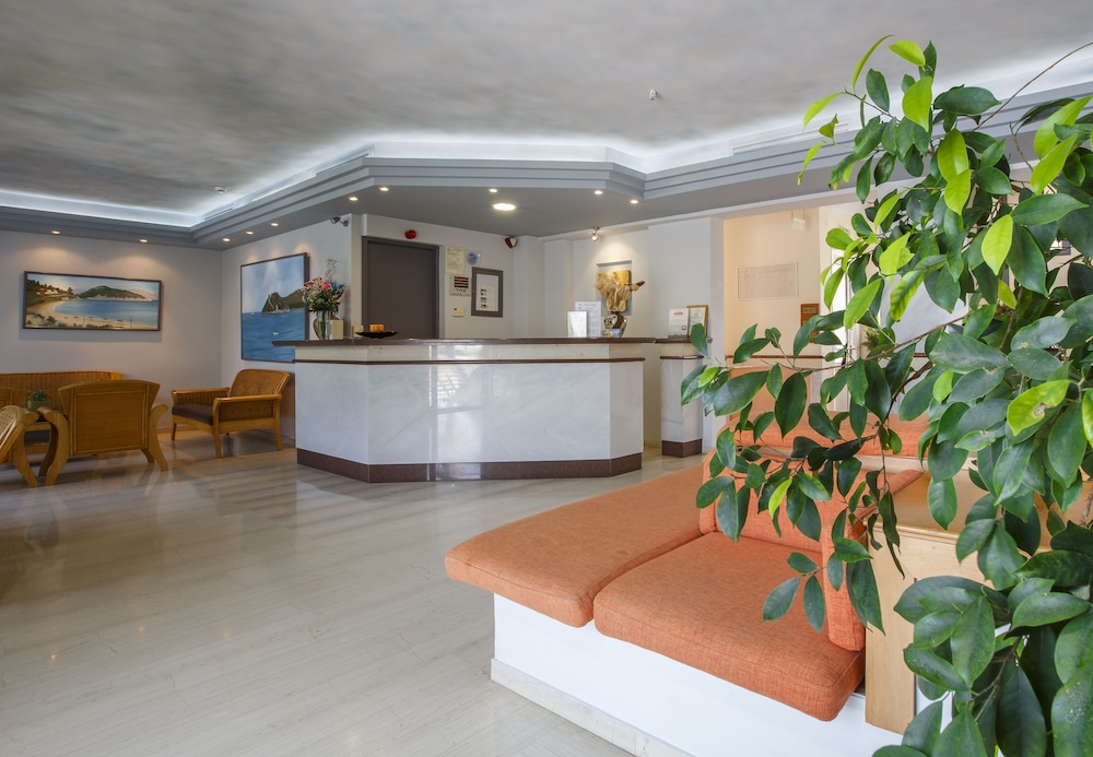Lobby at Tolo Tolo, NAFPLION