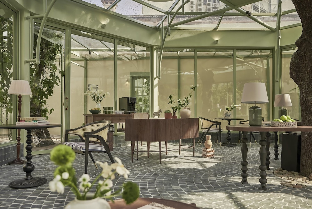 President Maison Signature by M Village, a brand of Modern Village Lifestyle 42/61