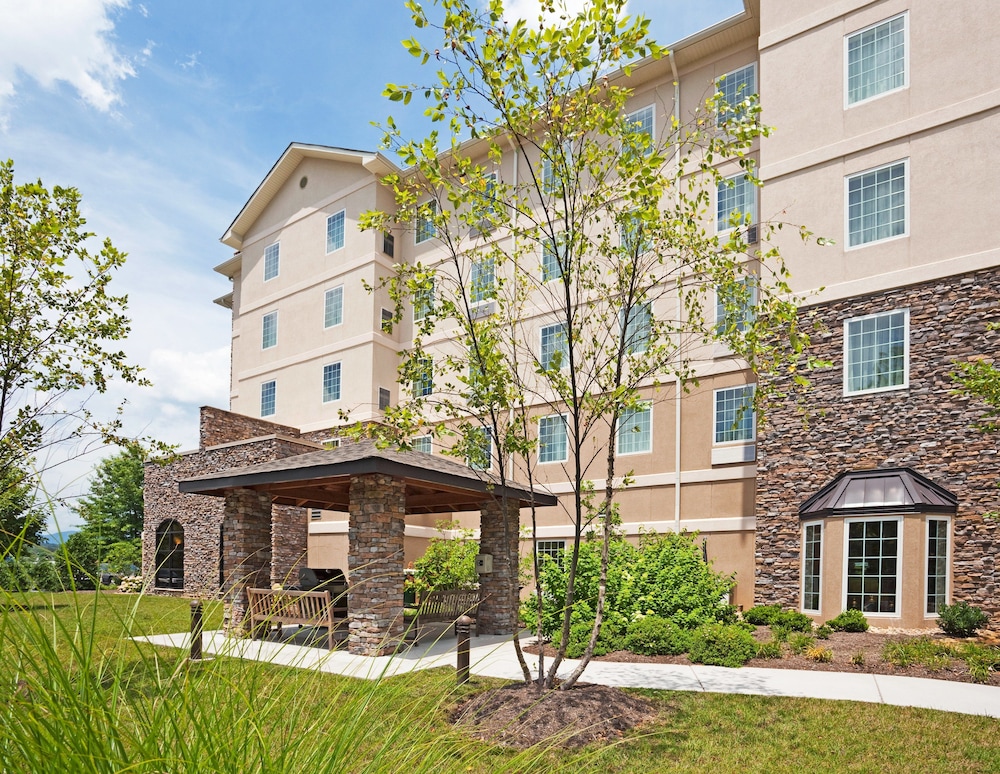 Staybridge Suites Knoxville Oak Ridge, an IHG Hotel 45/50