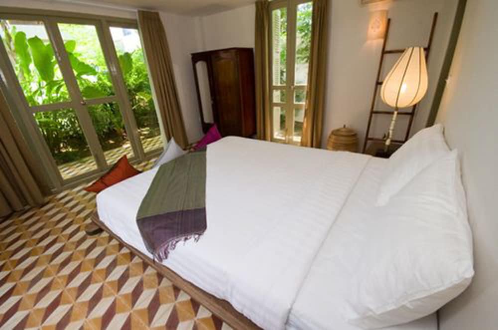 Bambu Hotel 31/53