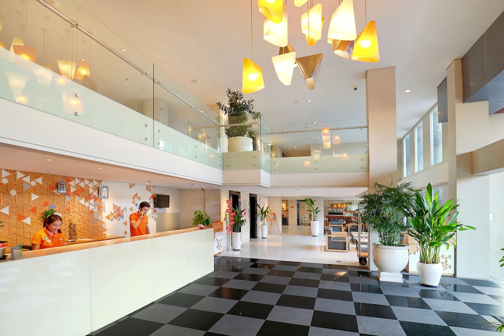 Lobby at Harris Hotel Seminyak, Seminyak
