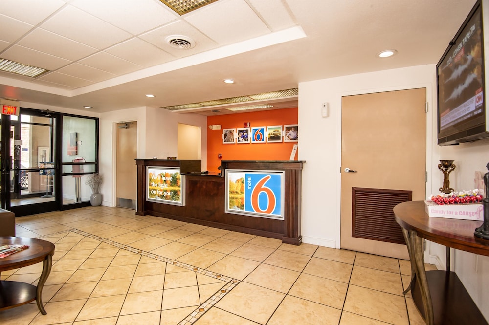 Motel6 Kingsport, TN 10/40