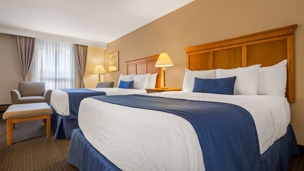 Best Western Plus Silver Saddle Inn 20/43