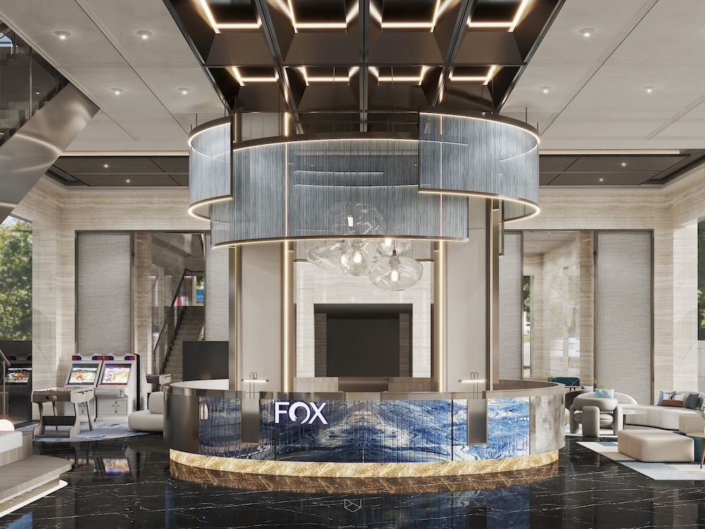 Fox Hotel Nagoya Batam 61/69