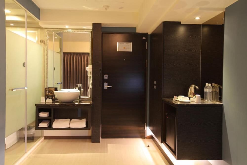 Nest Hotel 45/45