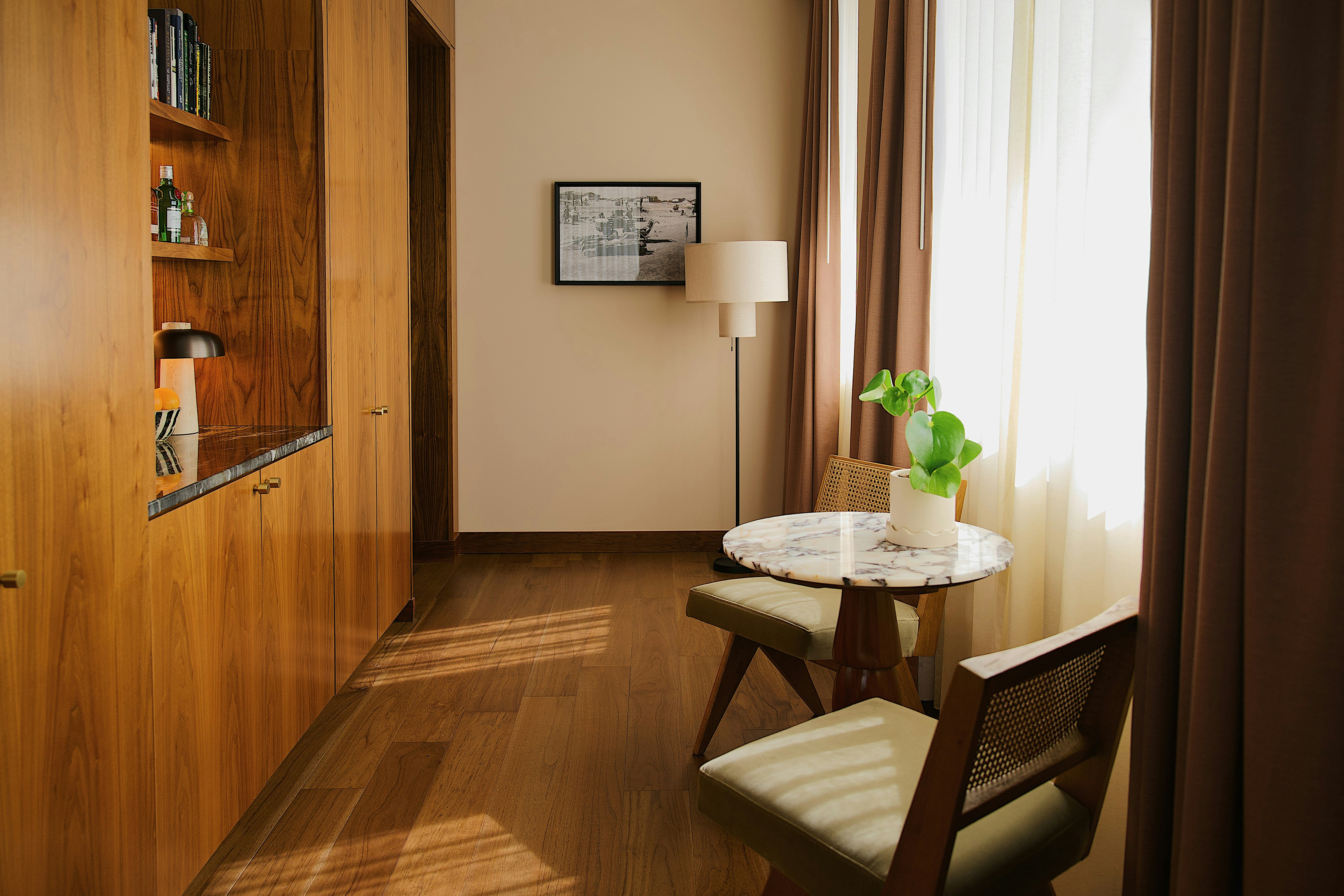 Municipal Grand Hotel 34/41