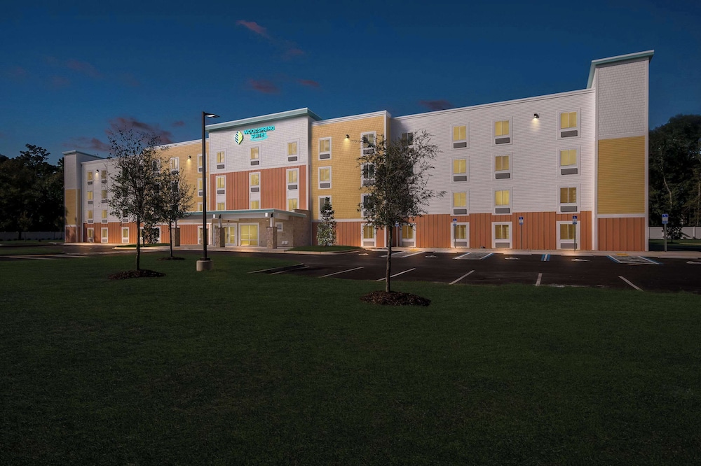 WoodSpring Suites Pensacola West 22/28