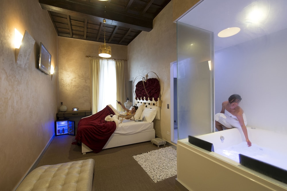 Irooms Pantheon & Navona 30/65