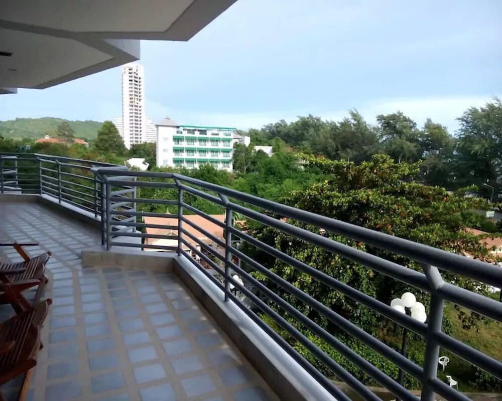 The Royal Rayong By Nun 2/35