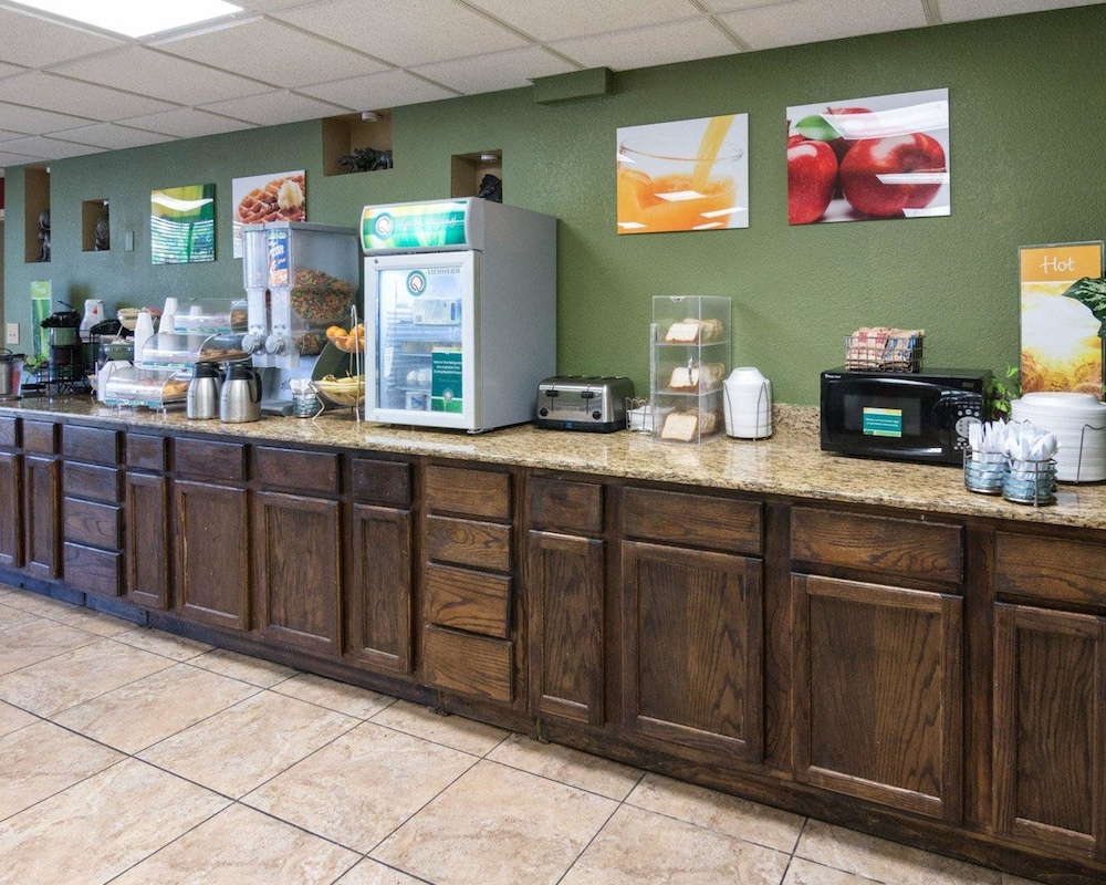 Quality Inn Shreveport 13/50