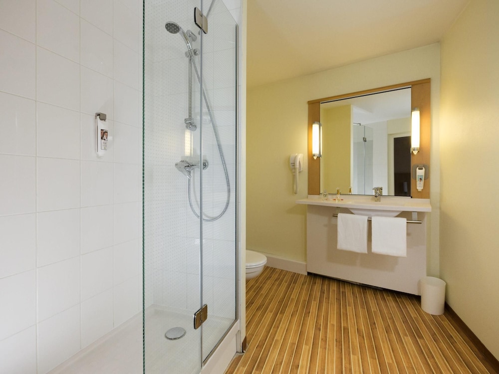 Ibis Lille Lomme Centre 49/50