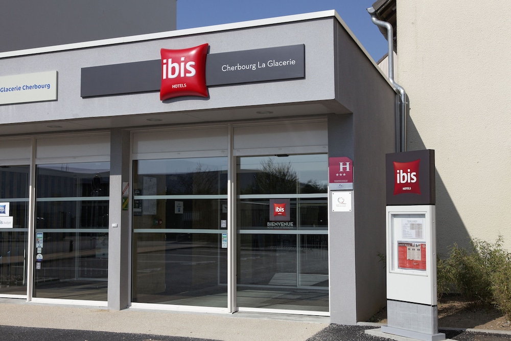 IBIS CHERBOURG LA GLACERIE 1/77