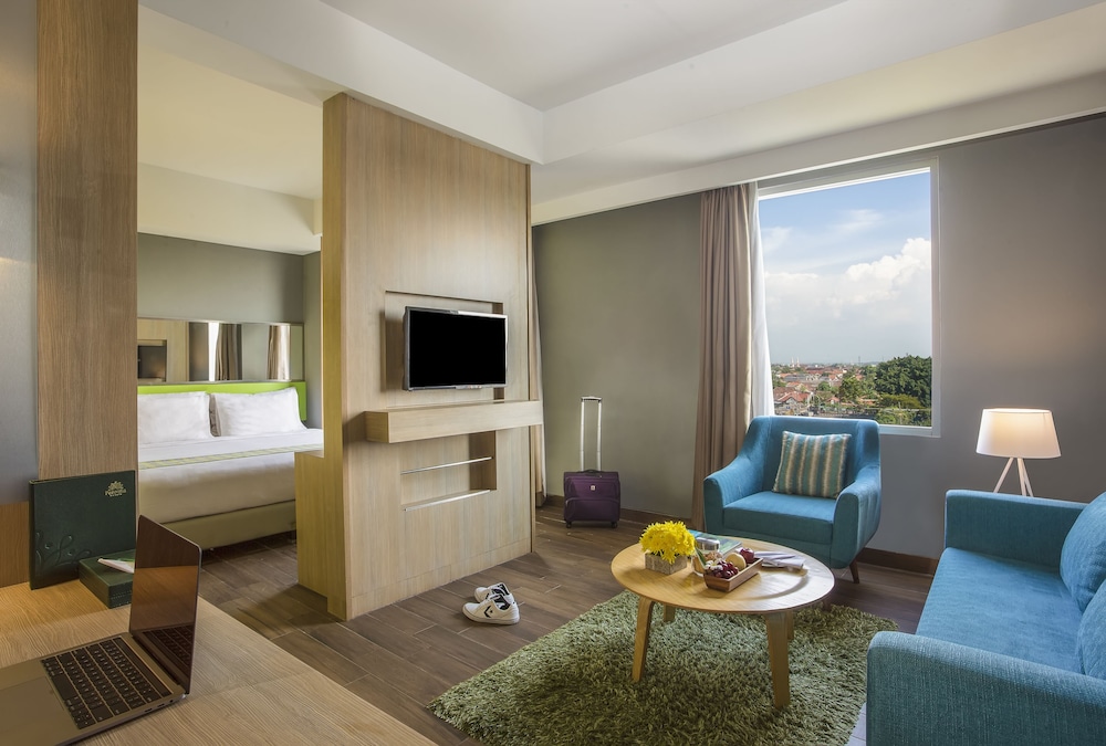 Khas Pekalongan Hotel 12/21