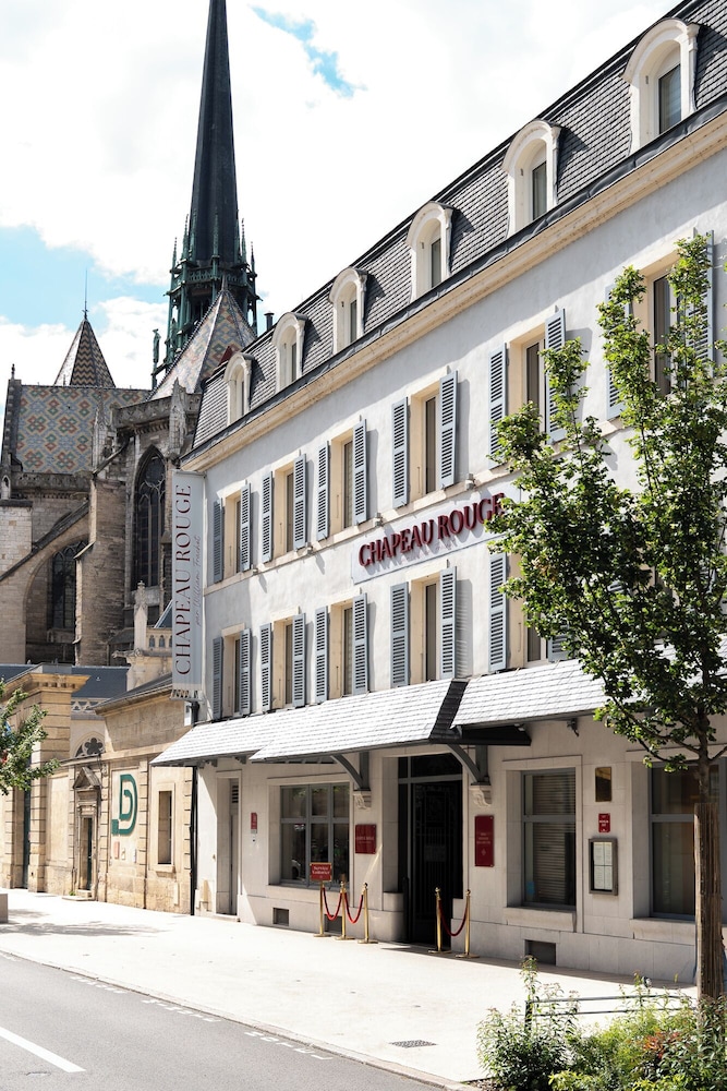 Hostellerie Du Chapeau Rouge 2/49