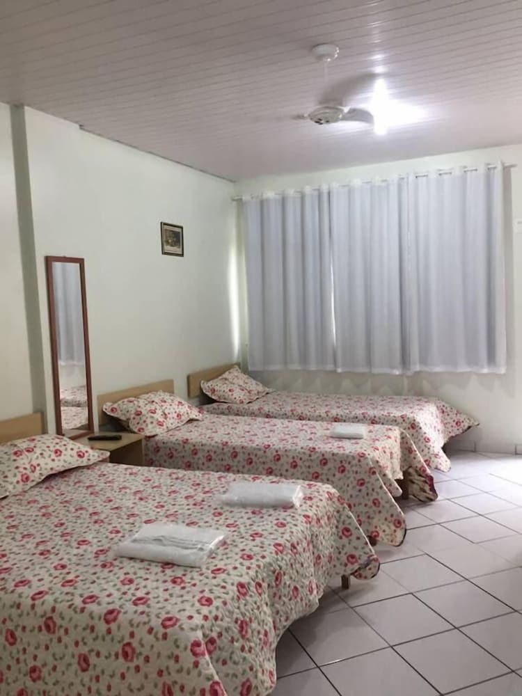 Hotel Super Economico 12/35