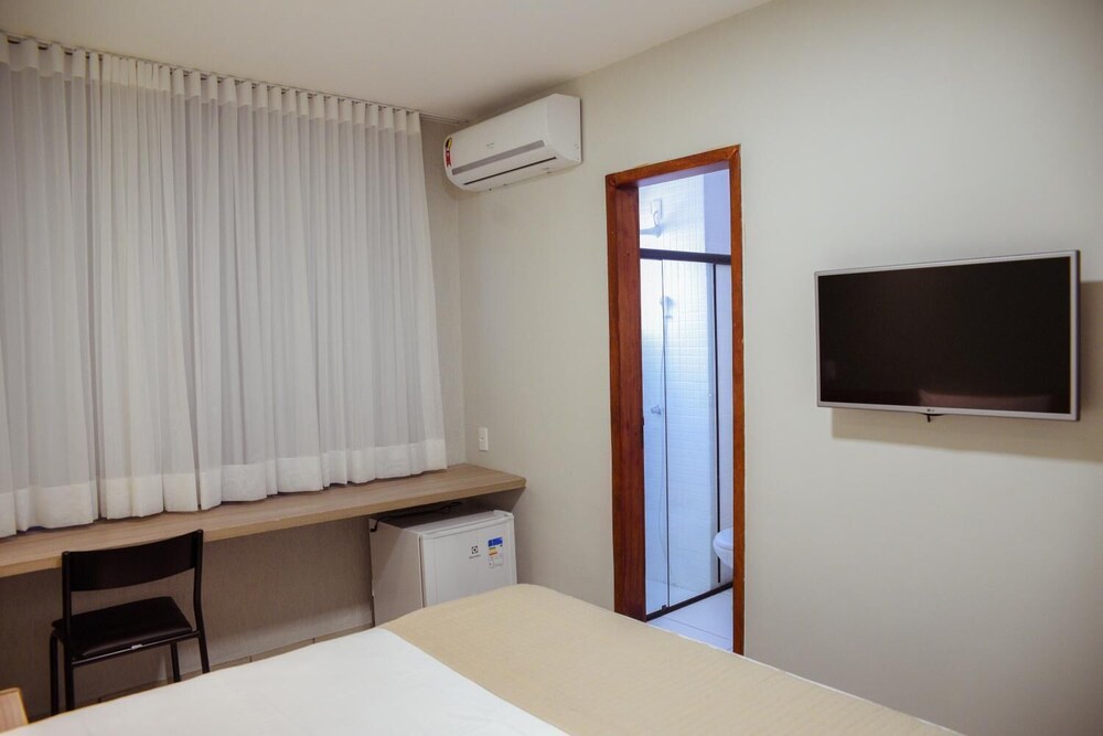 Hotel Vila Leste 31/43