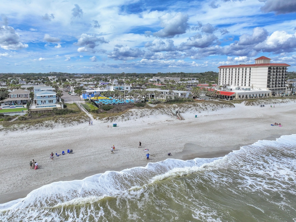 Seahorse Oceanfront Inn 46/50