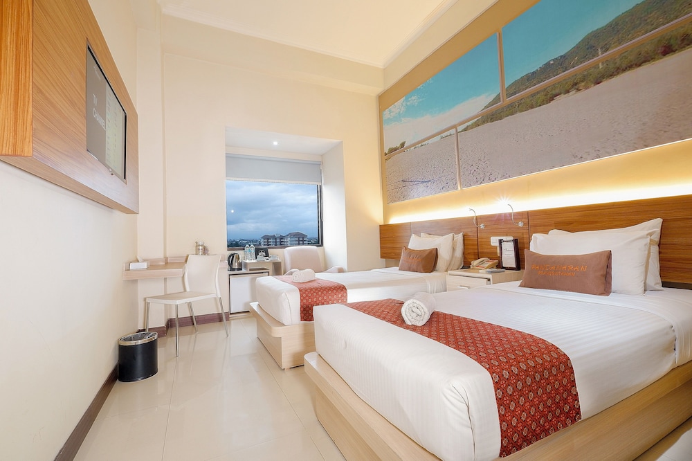 Deluxe, Queen Bed
