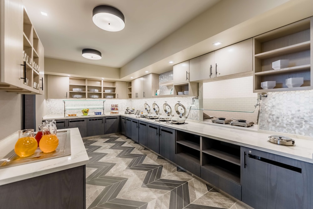 Hyatt House Winnipeg-South/Outlet Collection 23/32
