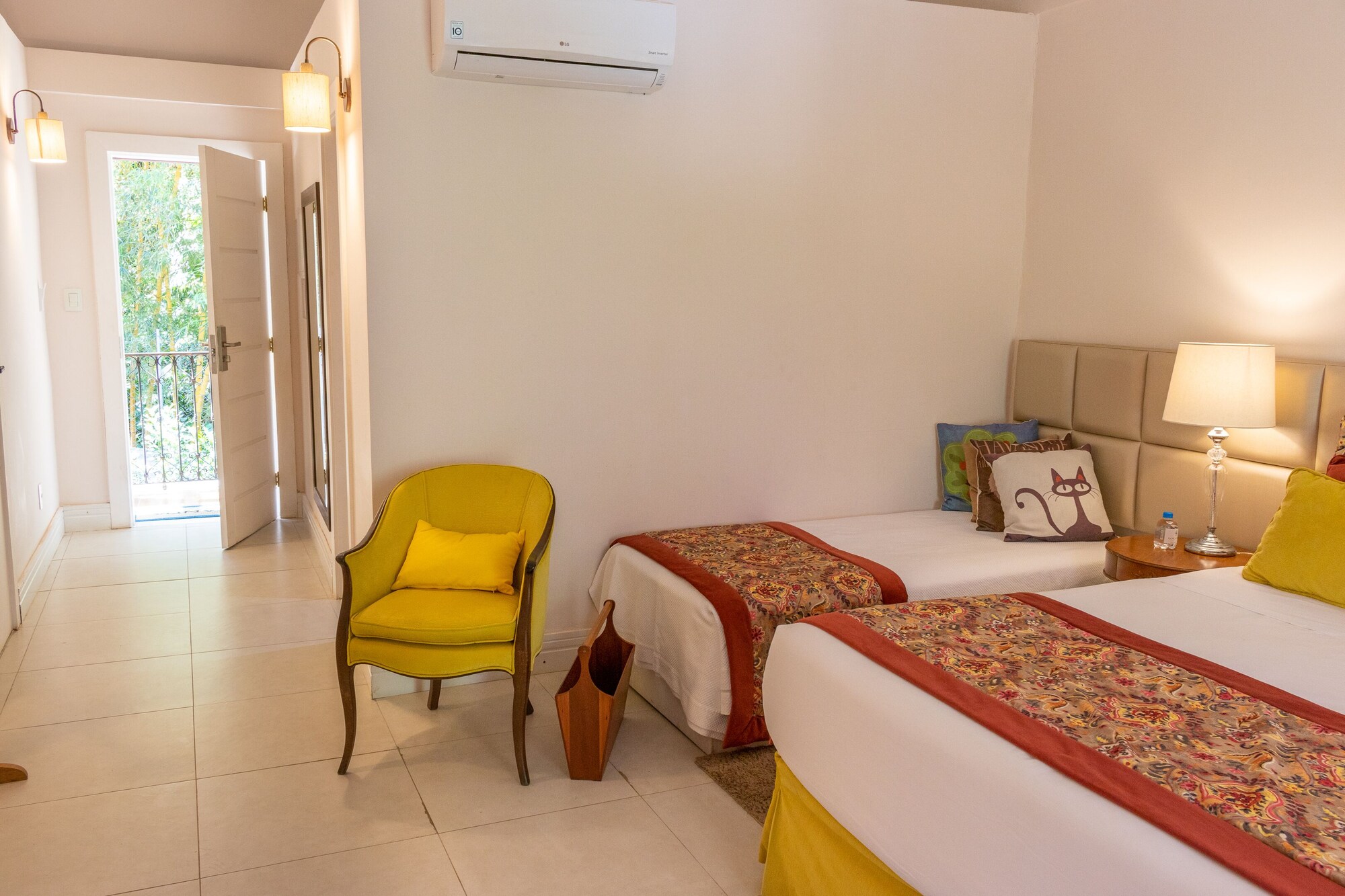 PREMIUM, SUITE, GARDEN VIEW