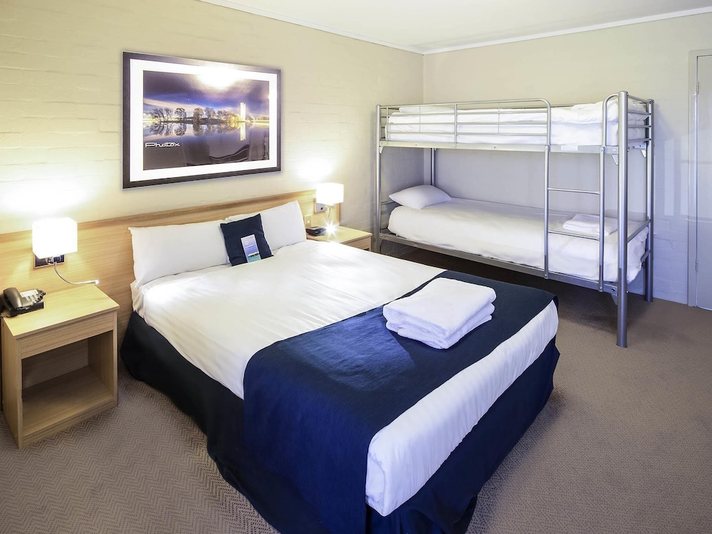 ibis Styles Canberra 32/78
