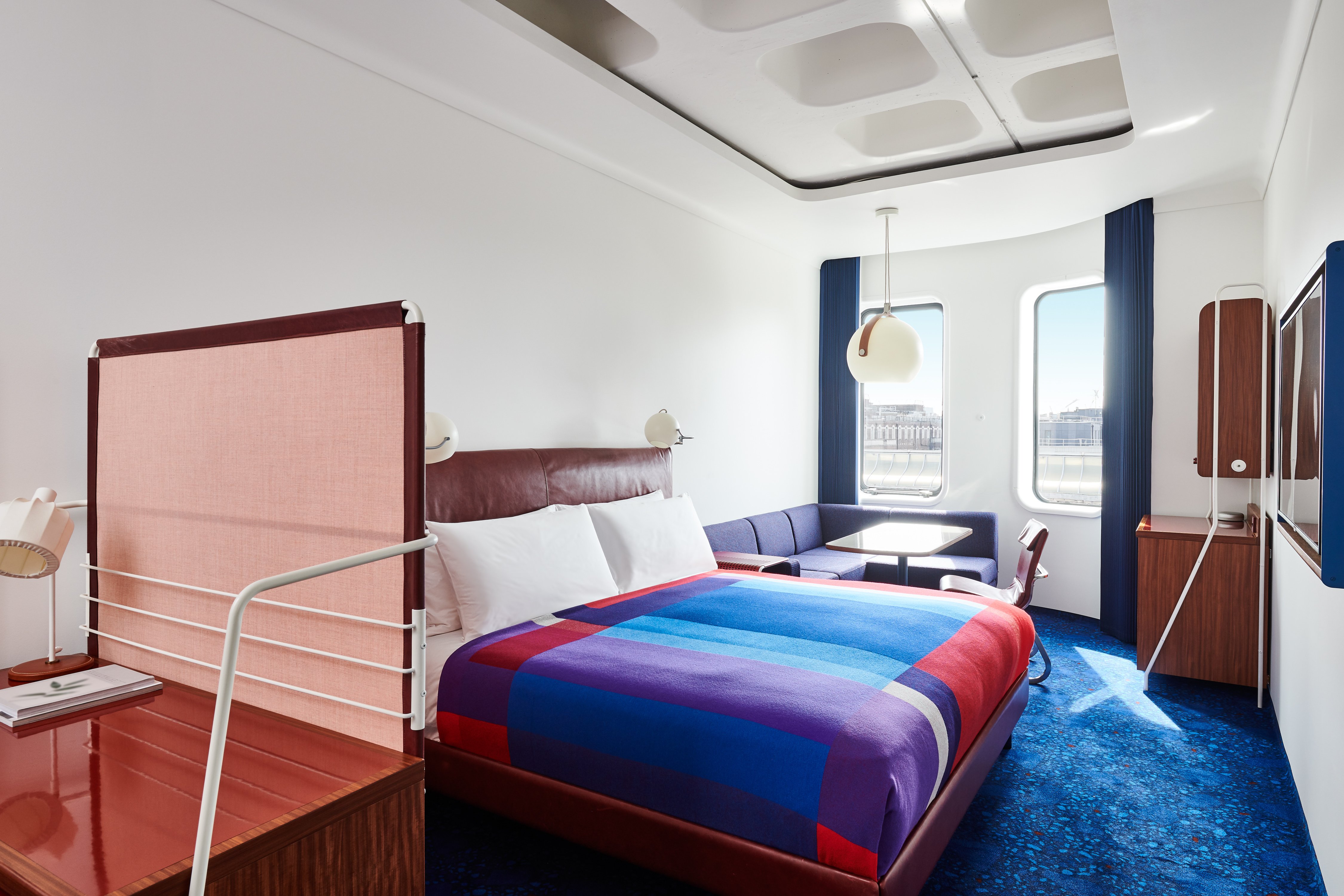 The Standard London 10/55