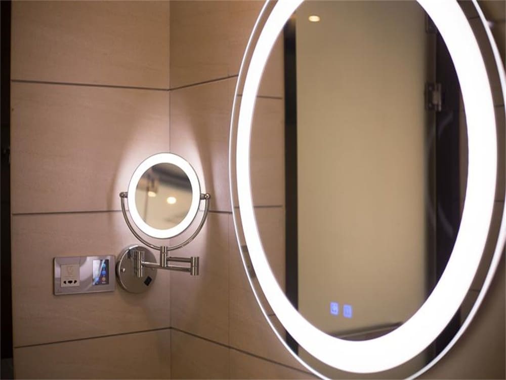 Lavande Hotel (Guangzhou Tianhe Park Yuancun Metro Station) 24/38