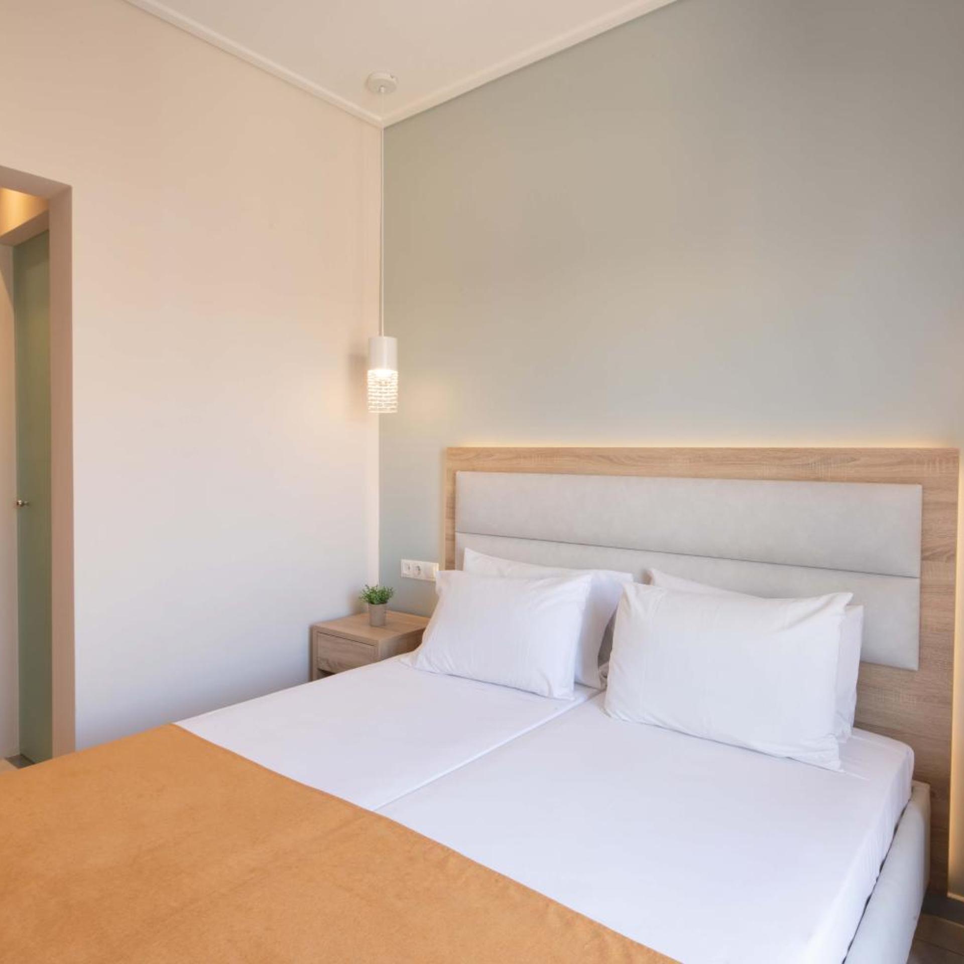 Rossis Beach Hotel 23/58